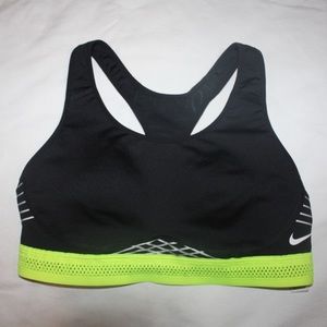 BLACK & LIME GREEN NIKE SPORTS BRA WITH MESH BACK